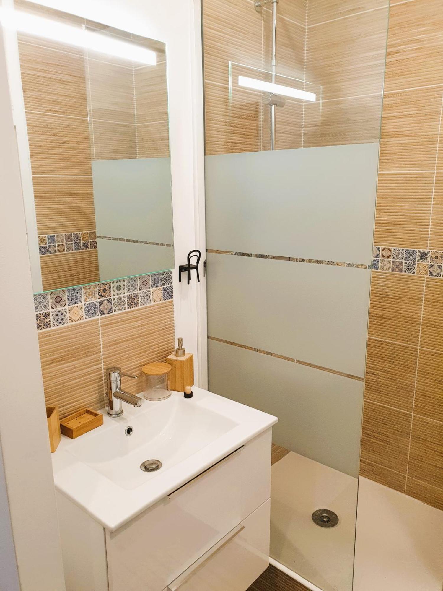 Appartement Cosy Dans Le Centre Historique มงต์เปอลิเยร์ ภายนอก รูปภาพ