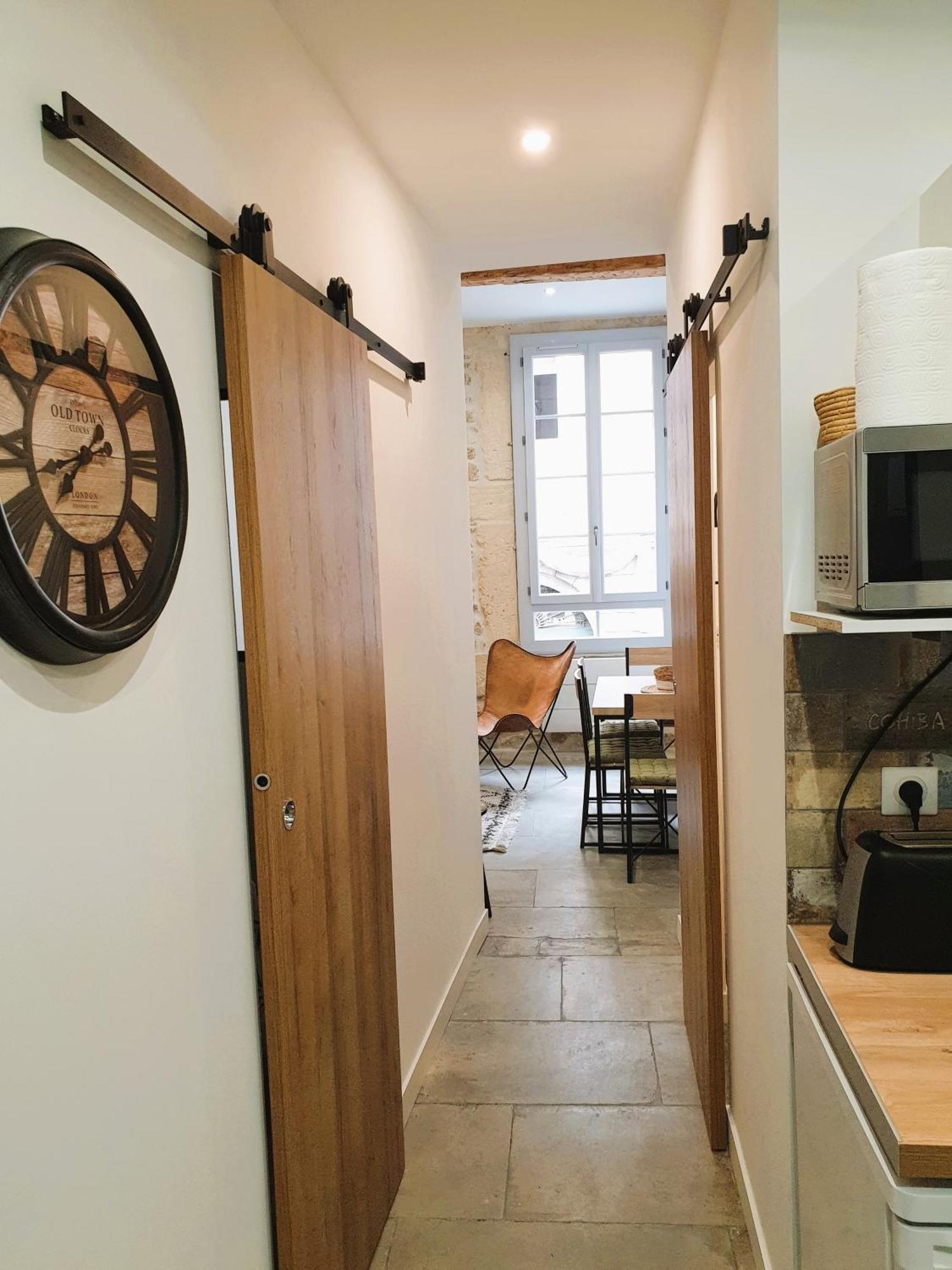 Appartement Cosy Dans Le Centre Historique มงต์เปอลิเยร์ ภายนอก รูปภาพ
